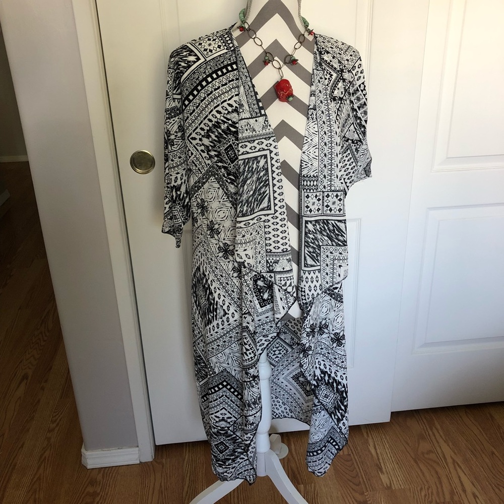 LulaRoe Kimono Wrap Cover Up